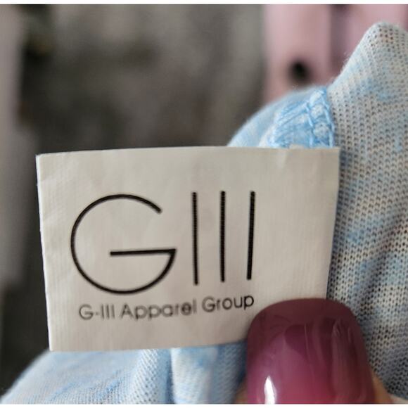 North Carolina Tar Heels Womens Medium Hooded Textured Tshirt Athleisure Event - Picture 8 of 11